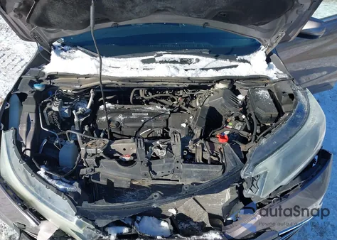 2016 Honda Cr-V Ex z USA, uszkodzony, nr VIN 2HKRM4H54GH640891